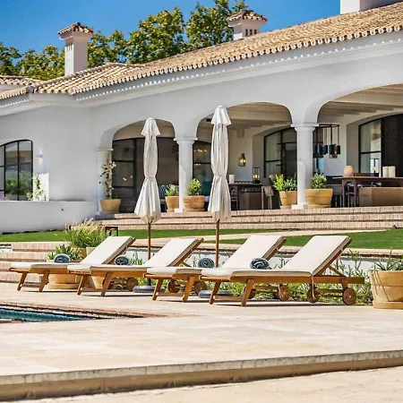 La Gratitud, Golden Mile, Holiday home